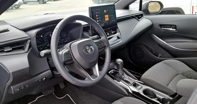 Toyota Corolla cena 135900 przebieg: 11900, rok produkcji 2023 z Ryglice małe 154